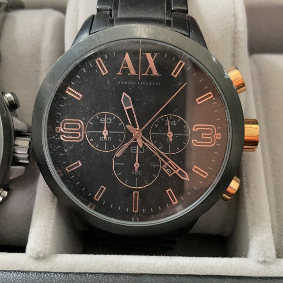 10 watches and watch case. - Picture 9 of 11